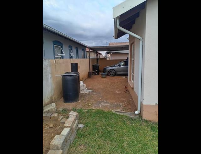 2 BEDROOM HOUSE FOR SALE IN SALFIN